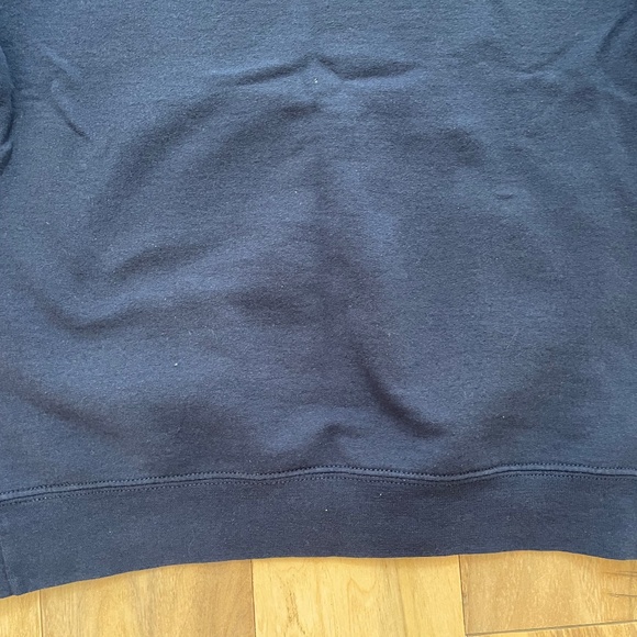 Excellent Condition Colorado Avalanche Hoodie for Tweens - Picture 4 of 9